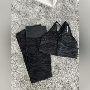Gymshark printed set